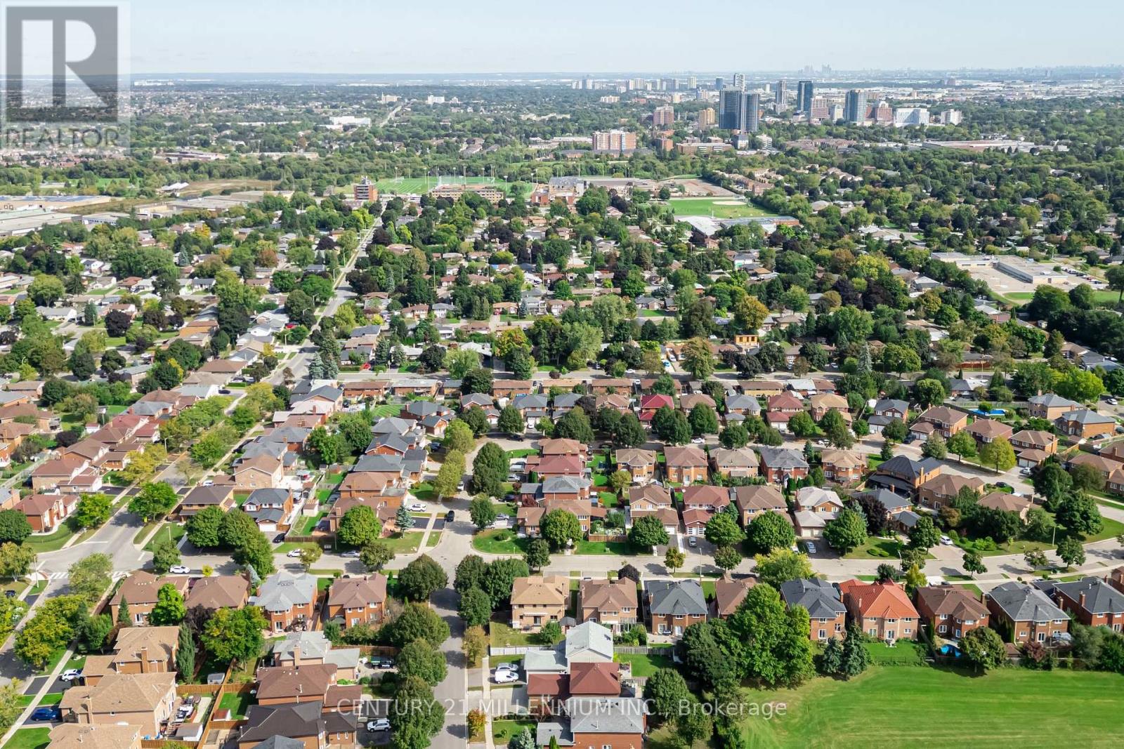 10 Phelps Drive, Brampton, Ontario  L6X 3V5 - Photo 33 - W12634984