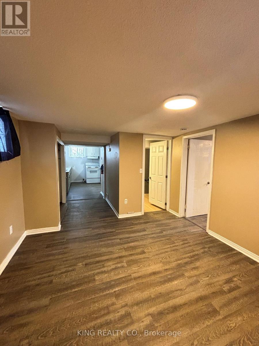 3 - 58 Carlton Street, St. Catharines, Ontario  L2R 1P8 - Photo 10 - X12907322