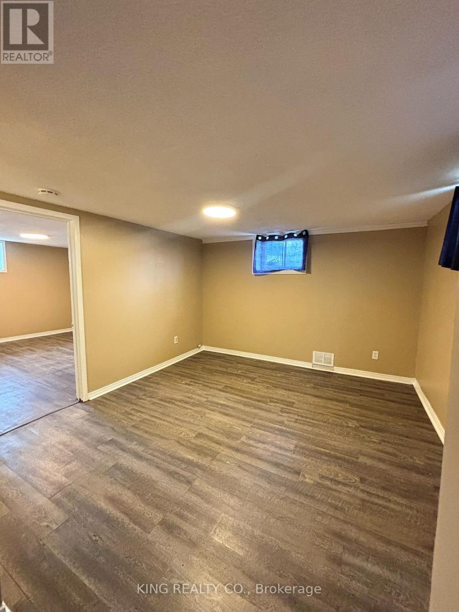 3 - 58 Carlton Street, St. Catharines, Ontario  L2R 1P8 - Photo 7 - X12907322