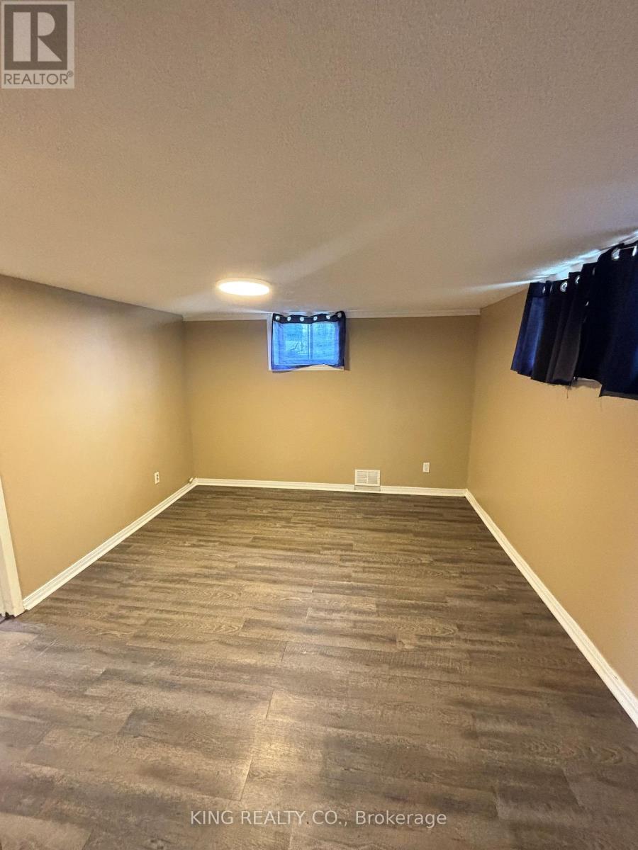 3 - 58 Carlton Street, St. Catharines, Ontario  L2R 1P8 - Photo 8 - X12907322