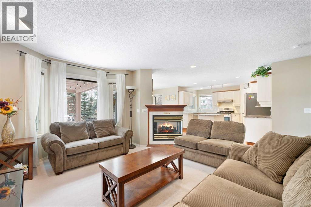 69 Hampstead Gardens Nw, Calgary, Alberta  T3A 5Y5 - Photo 5 - A2294451