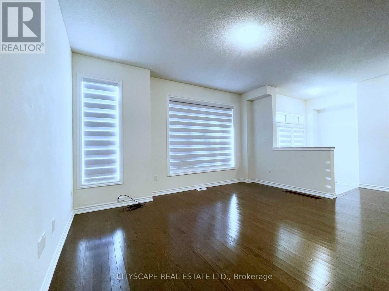 253 Clockwork Drive, Brampton, Ontario  L7A 5C7 - Photo 10 - W12907336