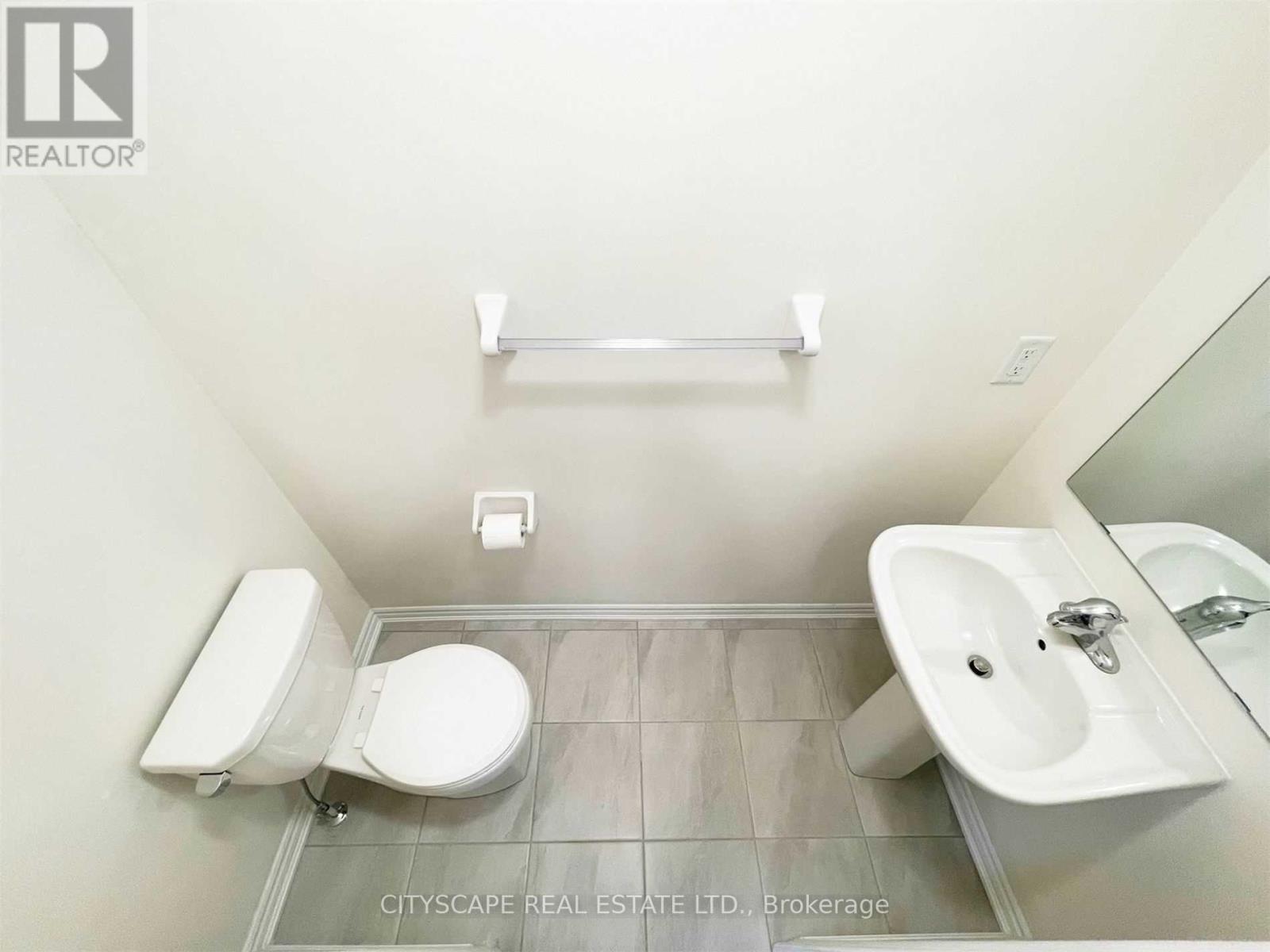 253 Clockwork Drive, Brampton, Ontario  L7A 5C7 - Photo 12 - W12907336