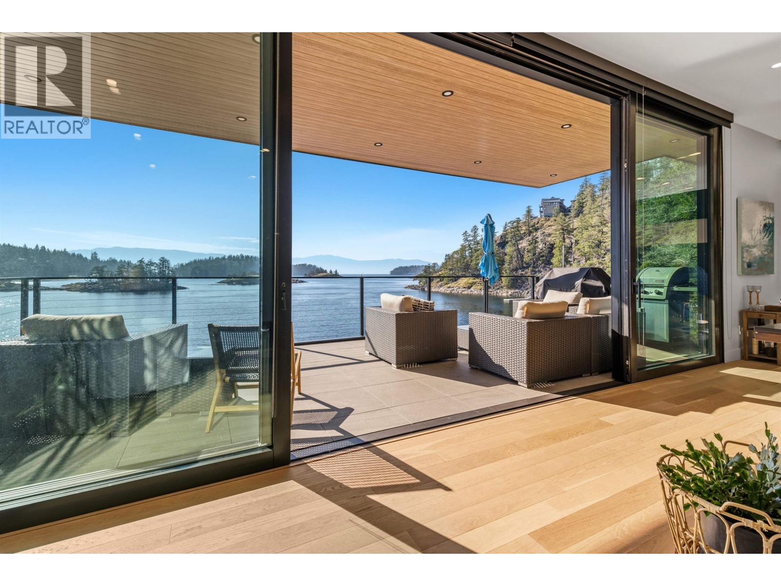 13221 Pinehaven Way, Garden Bay, British Columbia  V0N 1S1 - Photo 15 - R3102162