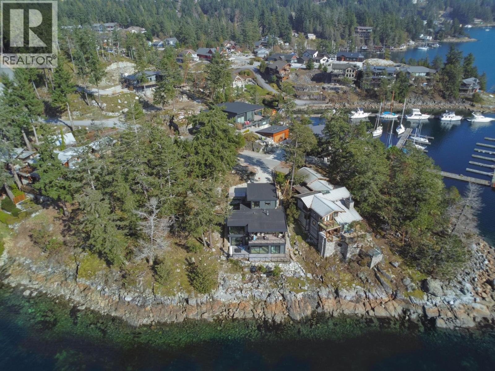 13221 Pinehaven Way, Garden Bay, British Columbia  V0N 1S1 - Photo 35 - R3102162