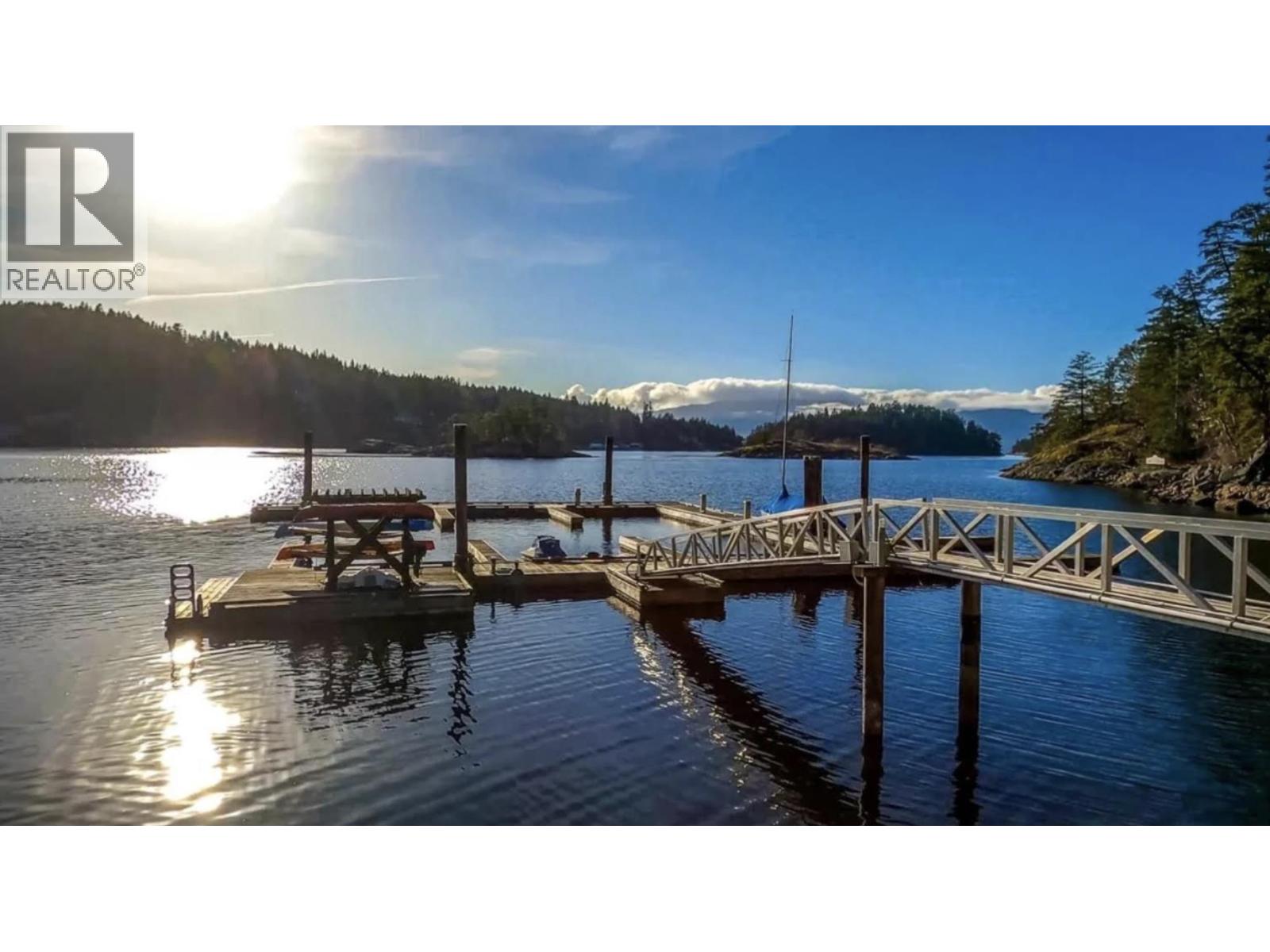 13221 Pinehaven Way, Garden Bay, British Columbia  V0N 1S1 - Photo 37 - R3102162