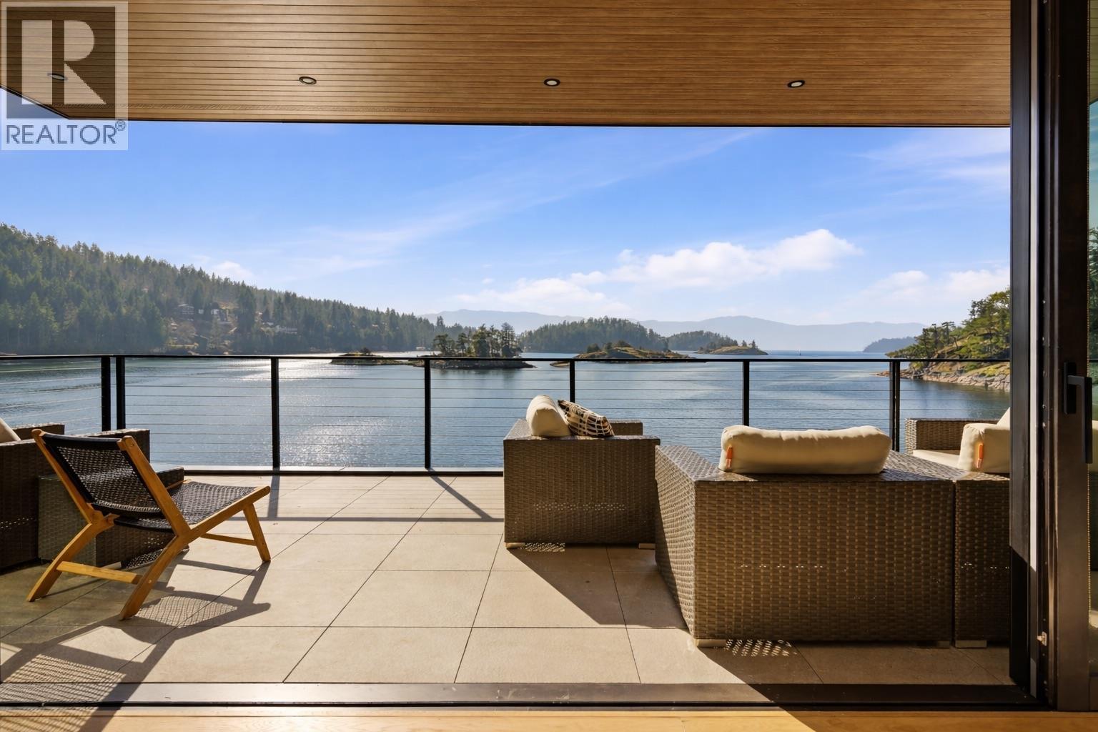 13221 Pinehaven Way, Garden Bay, British Columbia  V0N 1S1 - Photo 7 - R3102162