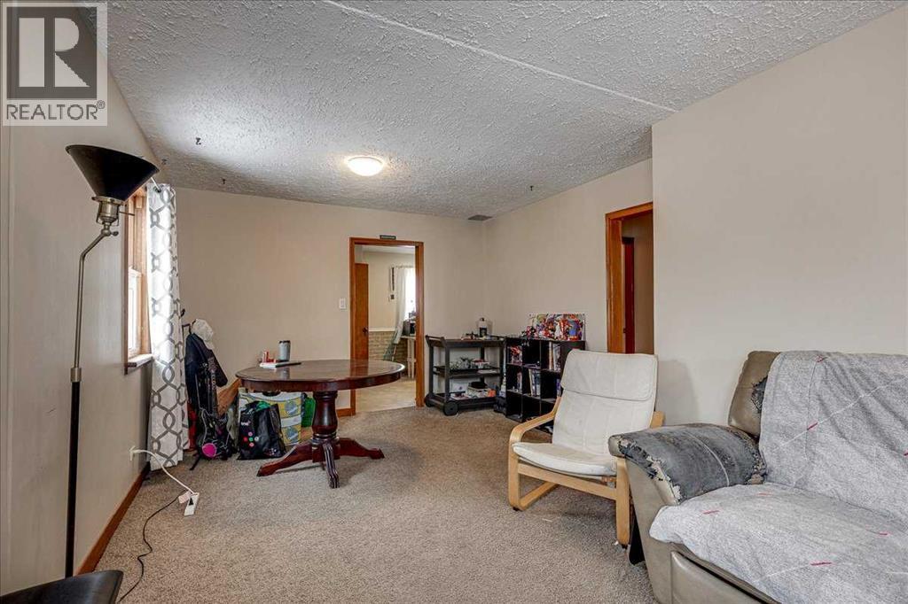 3912 55 Avenue, Red Deer, Alberta  T4N 4N4 - Photo 8 - A2293035