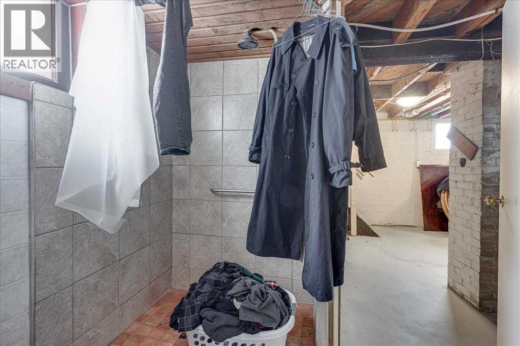 3912 55 Avenue, Red Deer, Alberta  T4N 4N4 - Photo 30 - A2293035