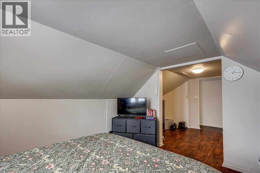 3912 55 Avenue, Red Deer, Alberta  T4N 4N4 - Photo 23 - A2293035