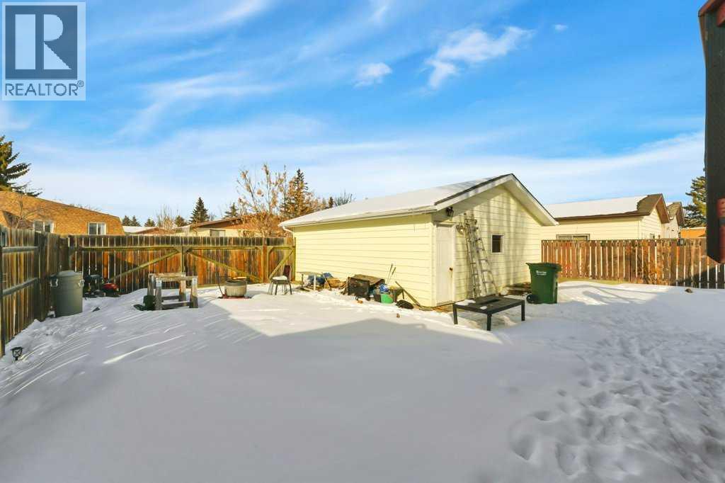 24 Mcgill Street, Red Deer, Alberta  T4R 1S3 - Photo 30 - A2294070