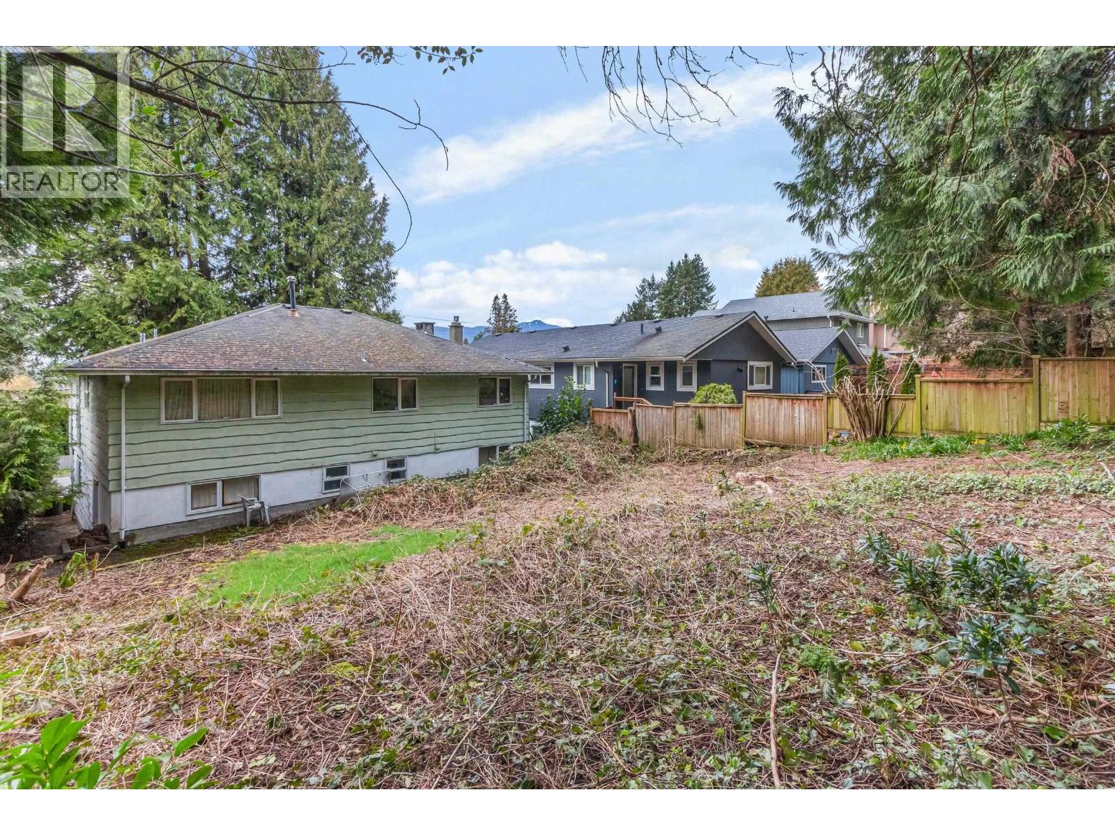 1928 Ridgeway Avenue, North Vancouver, British Columbia  V7L 3S7 - Photo 25 - R3100467