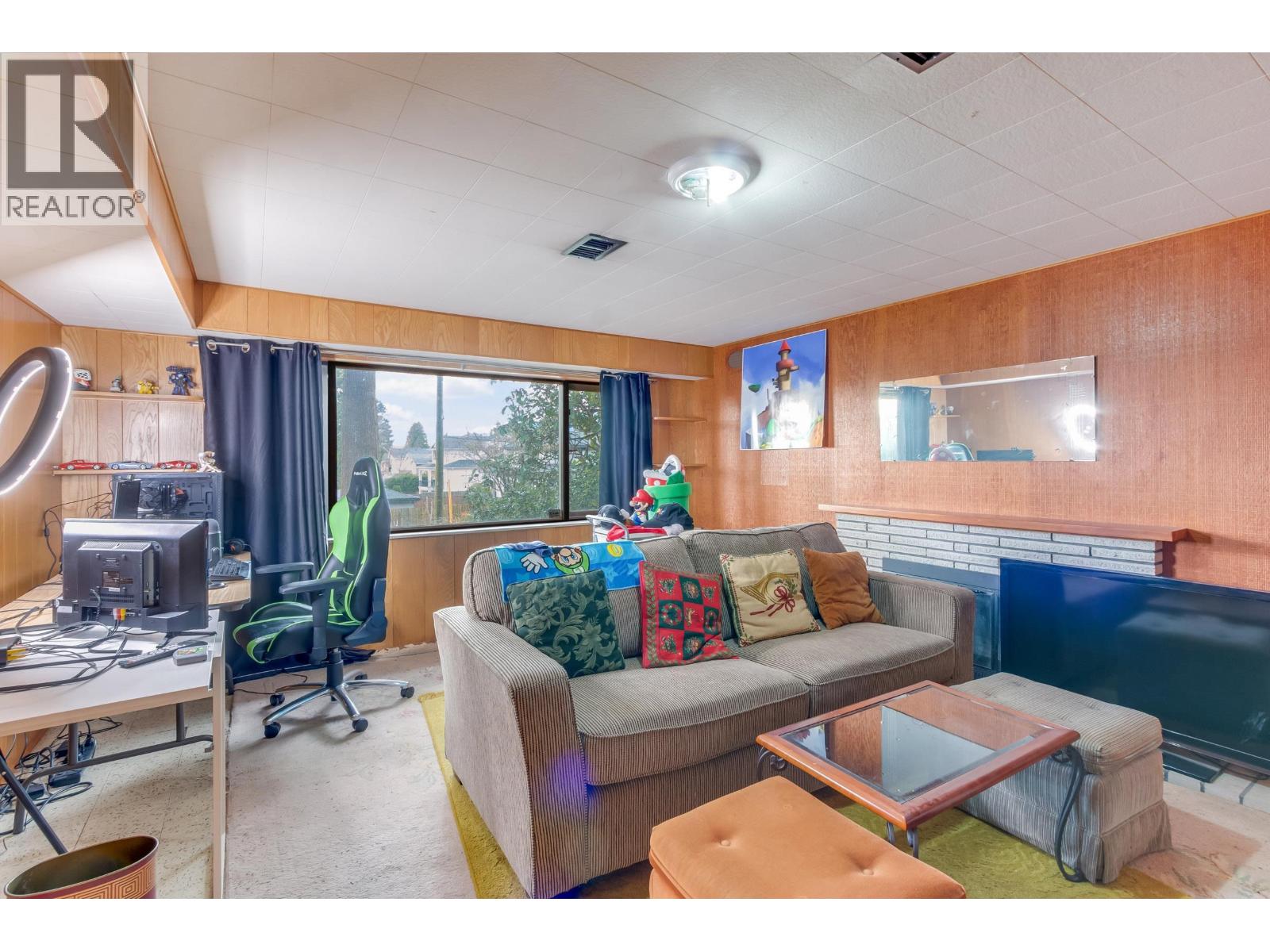 1928 Ridgeway Avenue, North Vancouver, British Columbia  V7L 3S7 - Photo 19 - R3100467