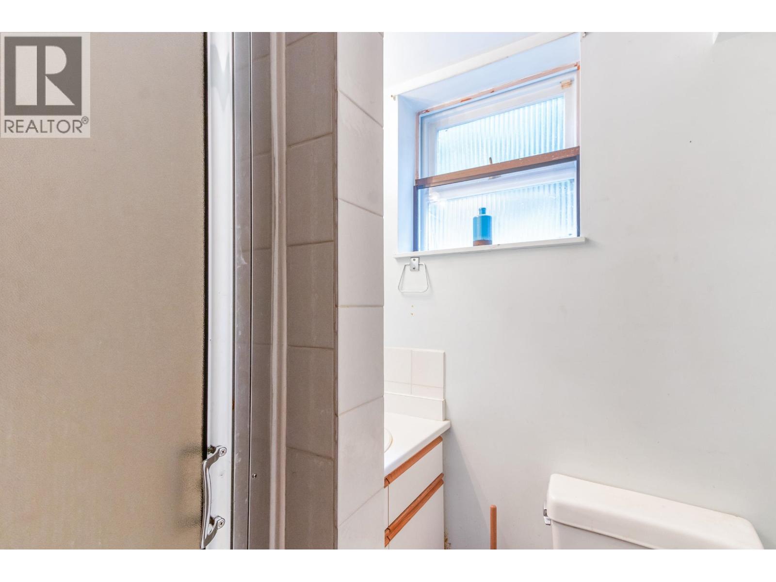 1928 Ridgeway Avenue, North Vancouver, British Columbia  V7L 3S7 - Photo 18 - R3100467