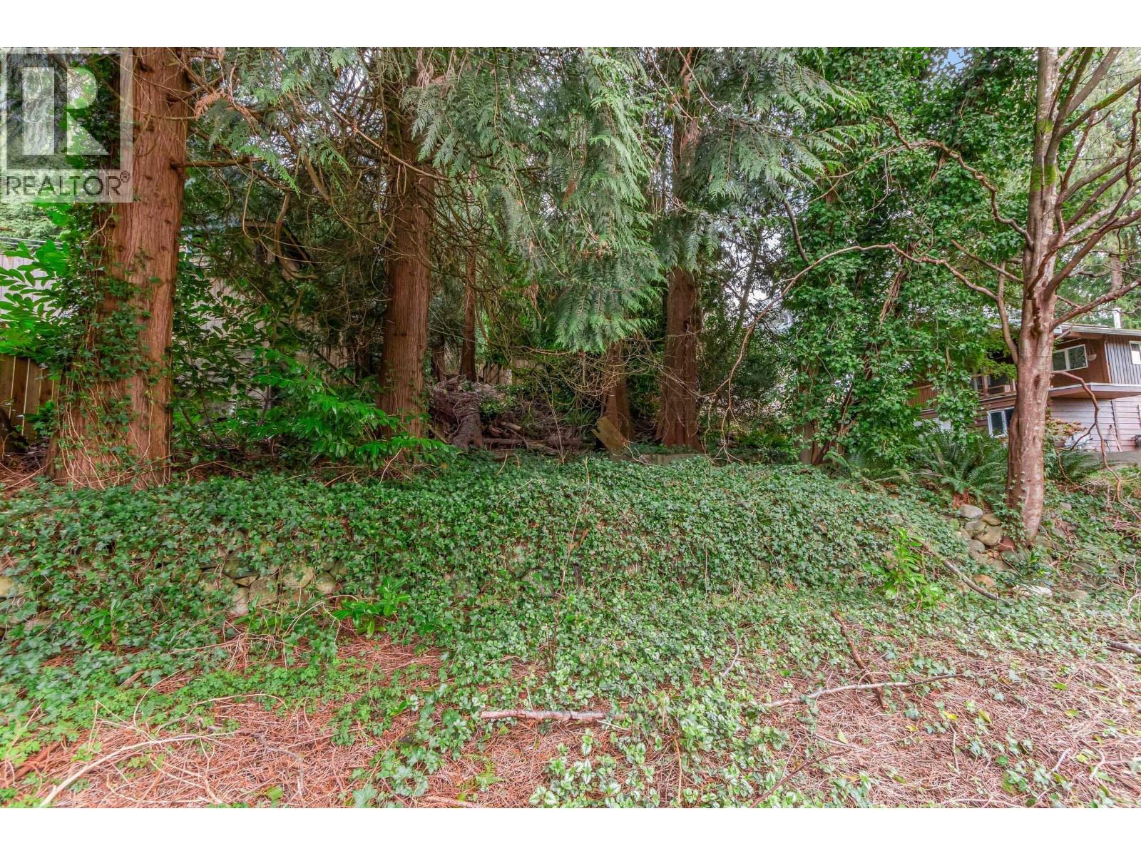 1928 Ridgeway Avenue, North Vancouver, British Columbia  V7L 3S7 - Photo 21 - R3100467