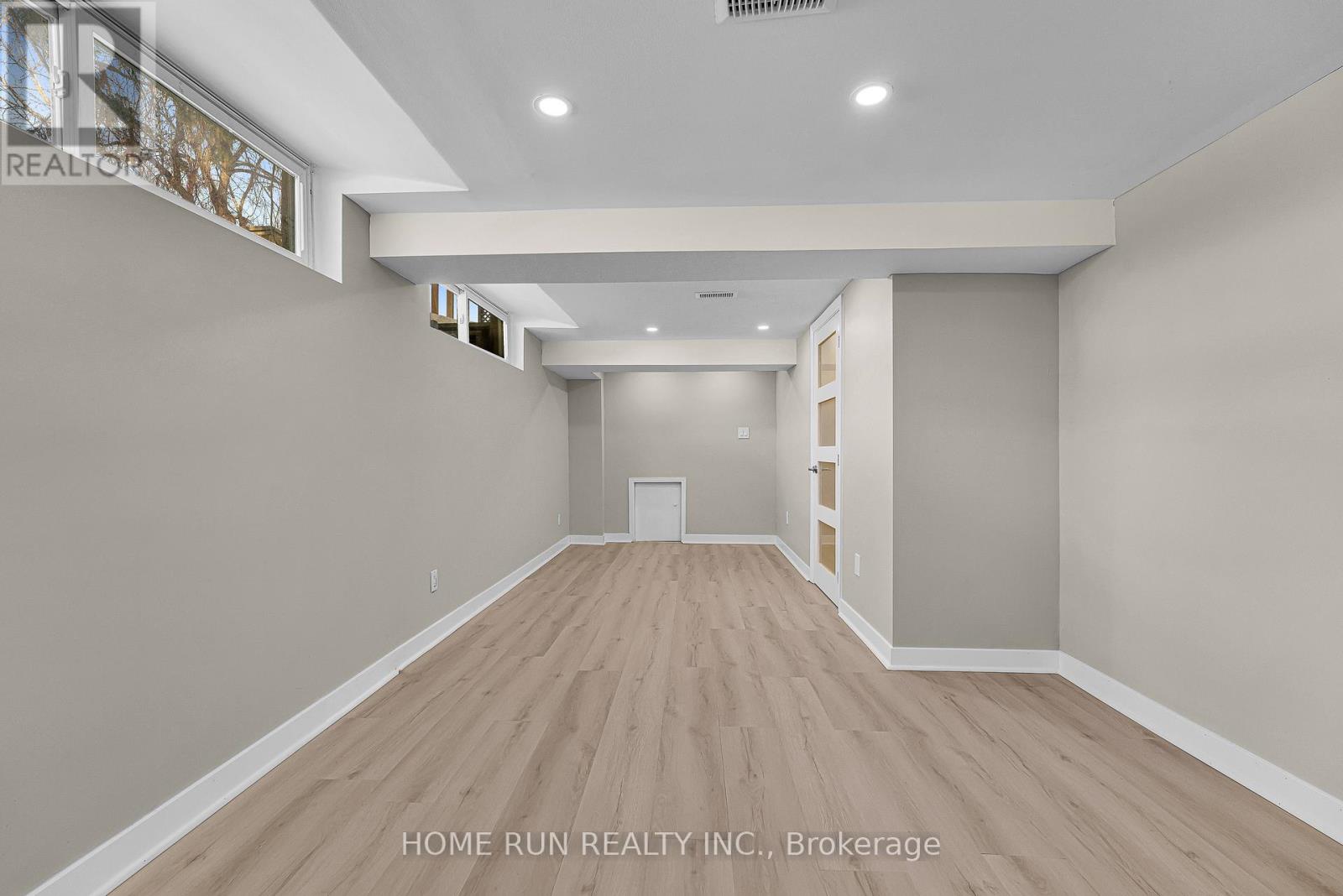 1259 Meadowlands Drive E, Ottawa, Ontario  K2E 6K4 - Photo 33 - X12907436