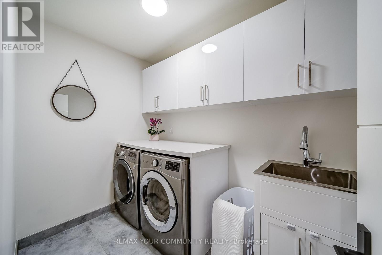 116 Lucas Street, Richmond Hill, Ontario  L4C 4P5 - Photo 28 - N12882554