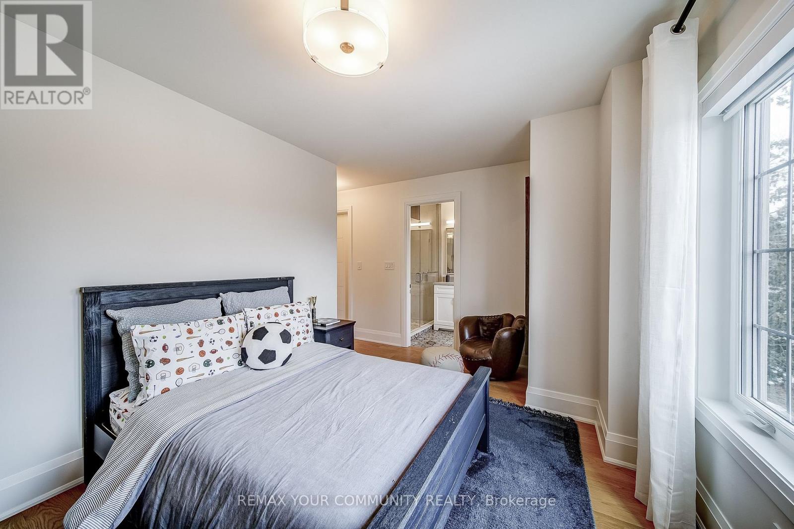 116 Lucas Street, Richmond Hill, Ontario  L4C 4P5 - Photo 34 - N12882554