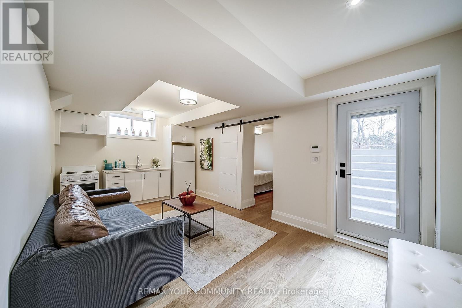 116 Lucas Street, Richmond Hill, Ontario  L4C 4P5 - Photo 38 - N12882554