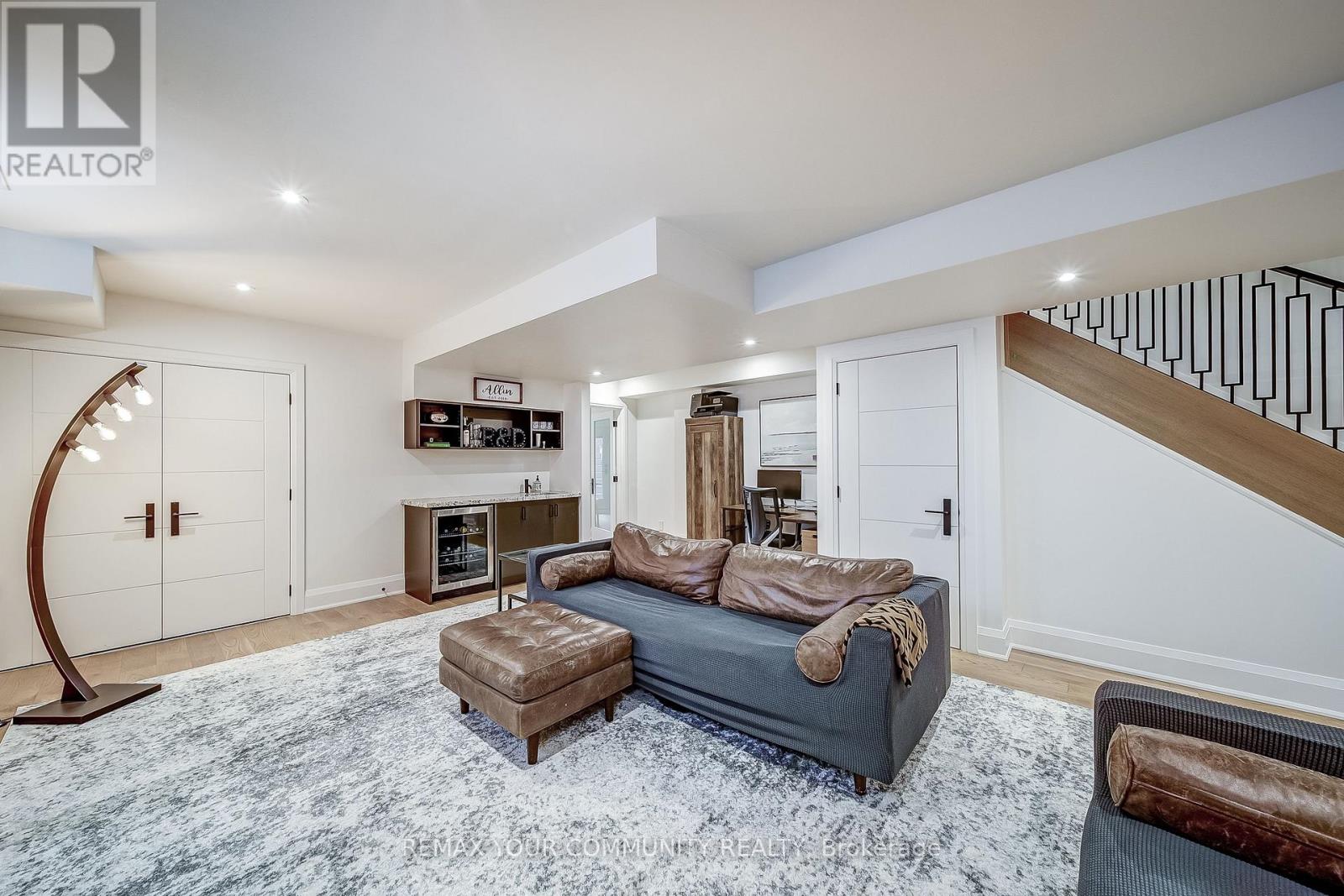 116 Lucas Street, Richmond Hill, Ontario  L4C 4P5 - Photo 37 - N12882554