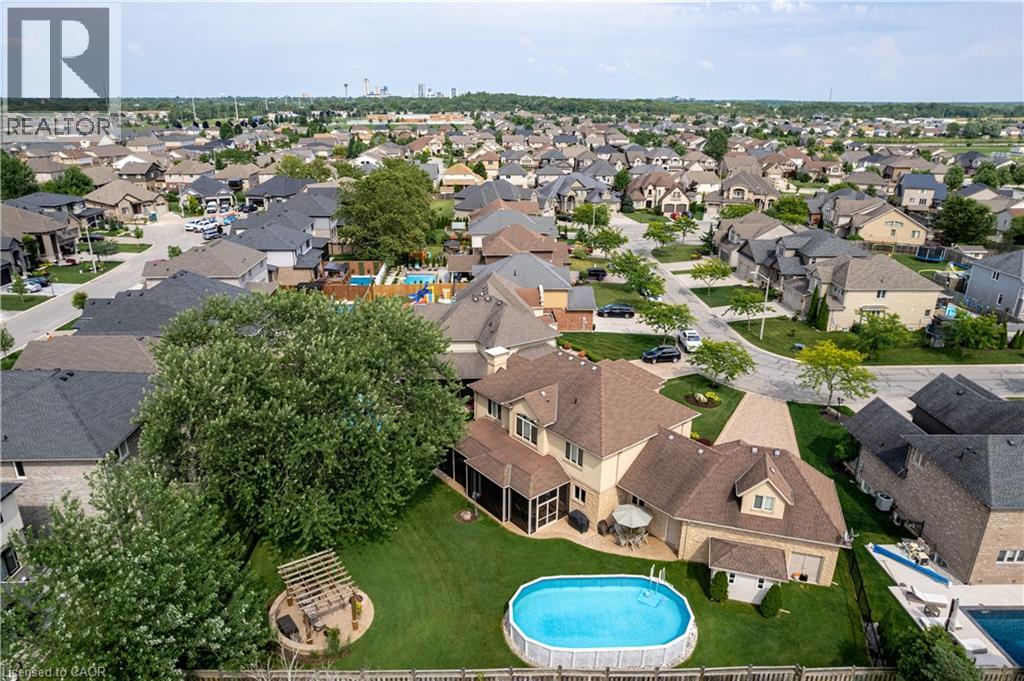 8881 Joseph Court, Niagara Falls, Ontario  L2H 3P1 - Photo 7 - 40812357