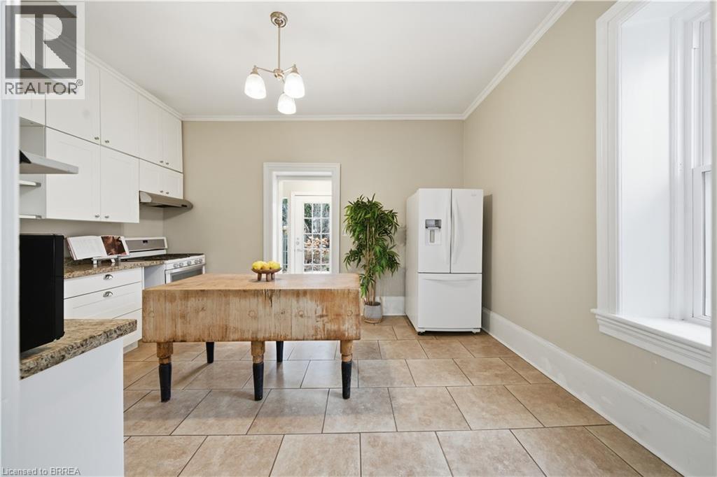 18 Charlotte Street, Paris, Ontario  N3L 1N1 - Photo 16 - 40811711