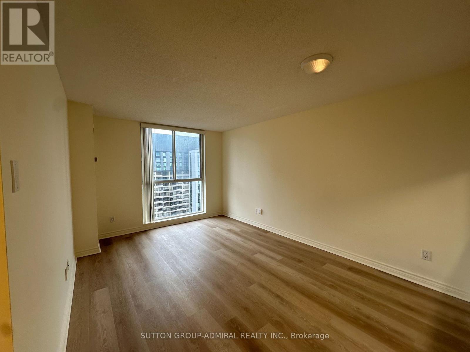 3102 - 736 Bay Street, Toronto, Ontario  M5G 1N6 - Photo 4 - C12873898