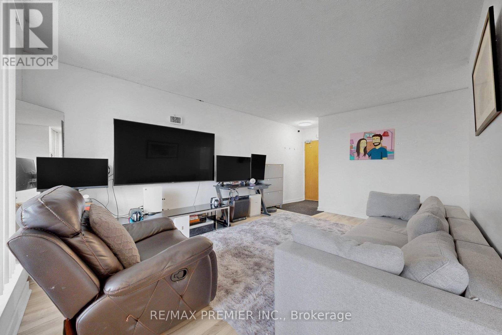 428 - 4645 Jane Street, Toronto, Ontario  M3N 2K9 - Photo 11 - W12907462