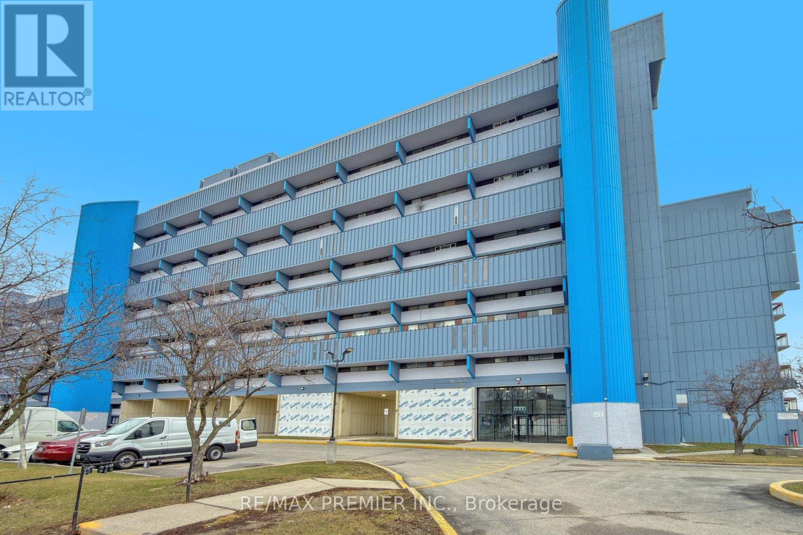 428 - 4645 Jane Street, Toronto, Ontario  M3N 2K9 - Photo 2 - W12907462