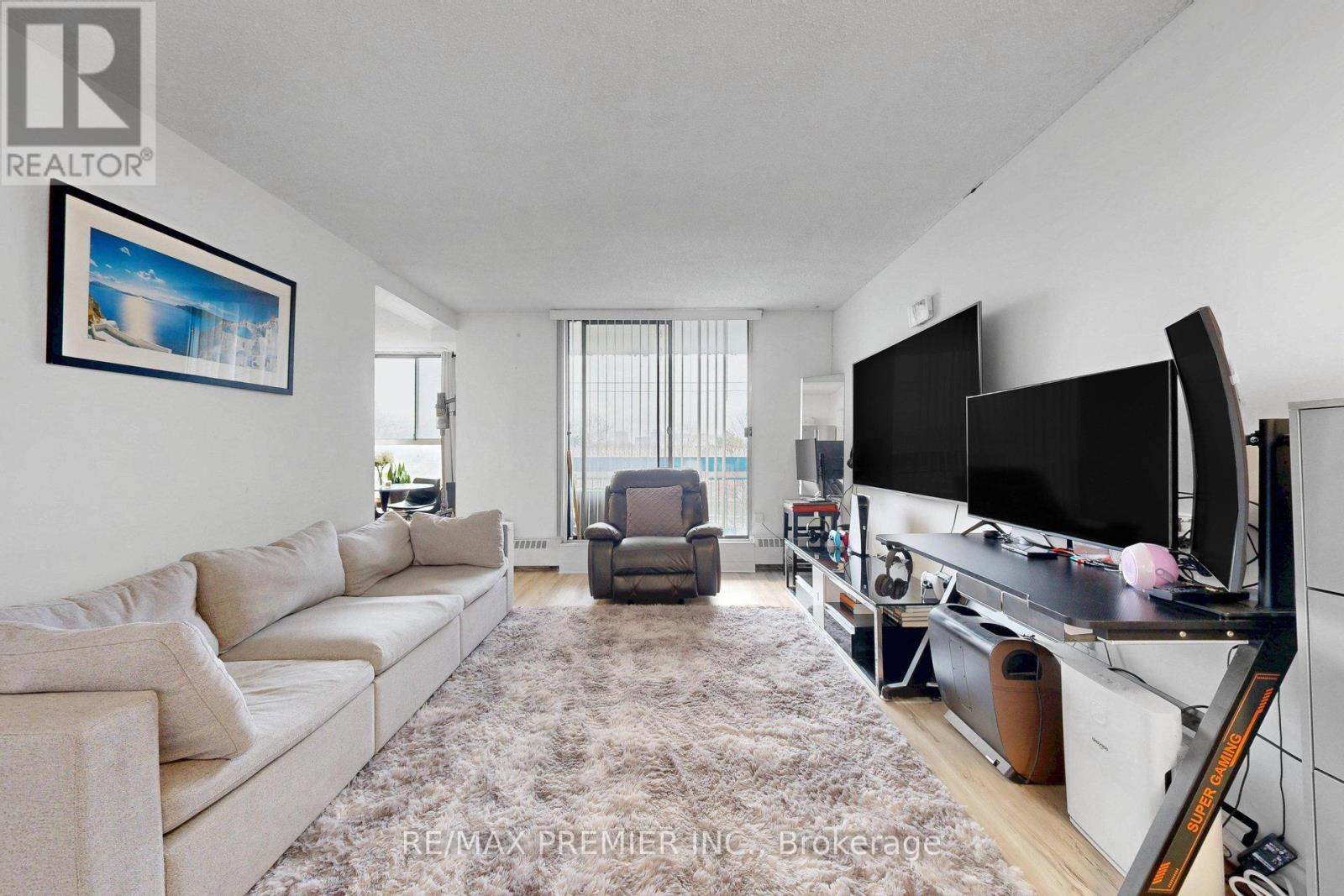 428 - 4645 Jane Street, Toronto, Ontario  M3N 2K9 - Photo 4 - W12907462
