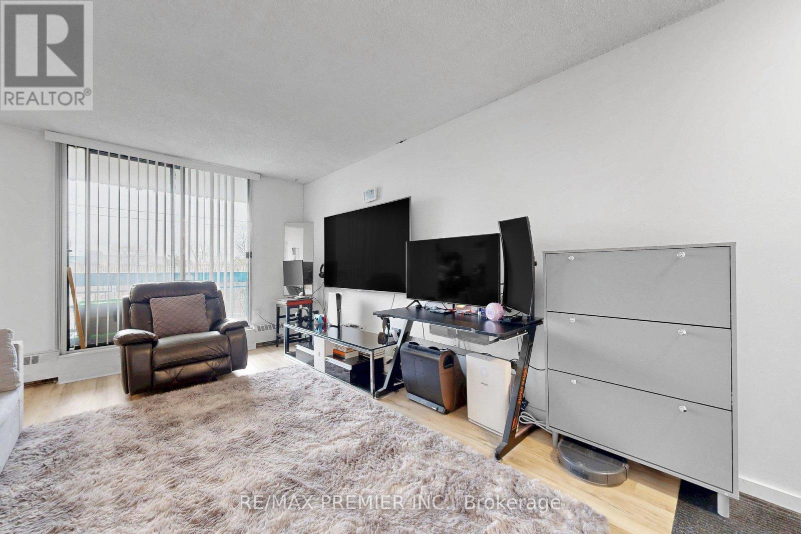 428 - 4645 Jane Street, Toronto, Ontario  M3N 2K9 - Photo 7 - W12907462