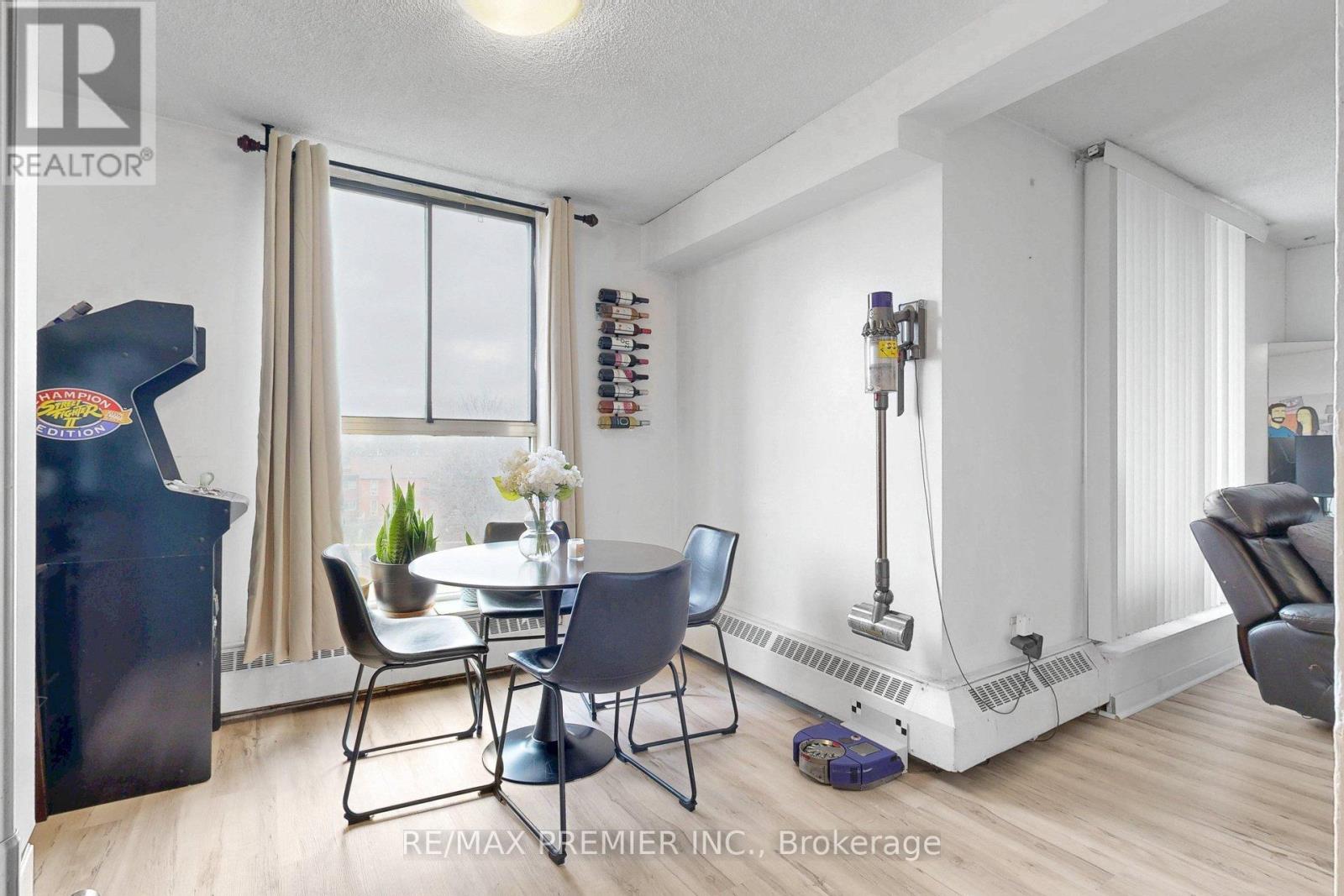 428 - 4645 Jane Street, Toronto, Ontario  M3N 2K9 - Photo 9 - W12907462