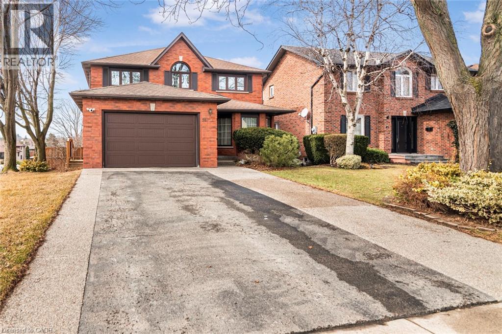 39 Guildwood Drive, Hamilton, Ontario  L9C 6S3 - Photo 2 - 40812501