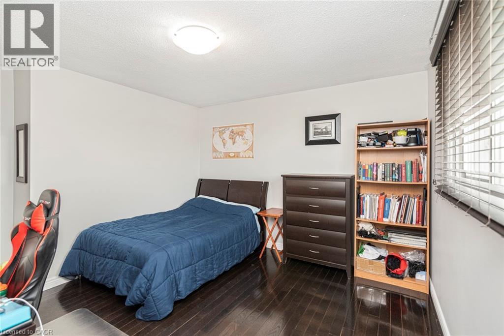 39 Guildwood Drive, Hamilton, Ontario  L9C 6S3 - Photo 22 - 40812501