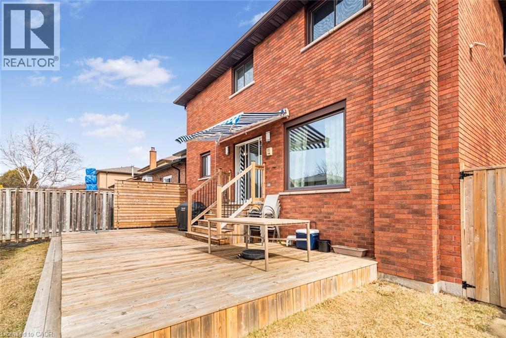 39 Guildwood Drive, Hamilton, Ontario  L9C 6S3 - Photo 38 - 40812501