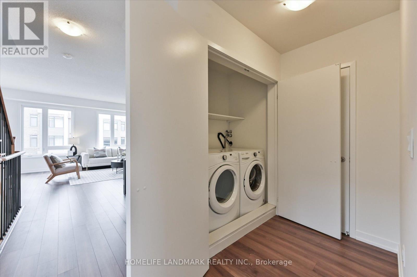 164 Salterton Circle, Vaughan, Ontario  L6A 4Z2 - Photo 12 - N12904912