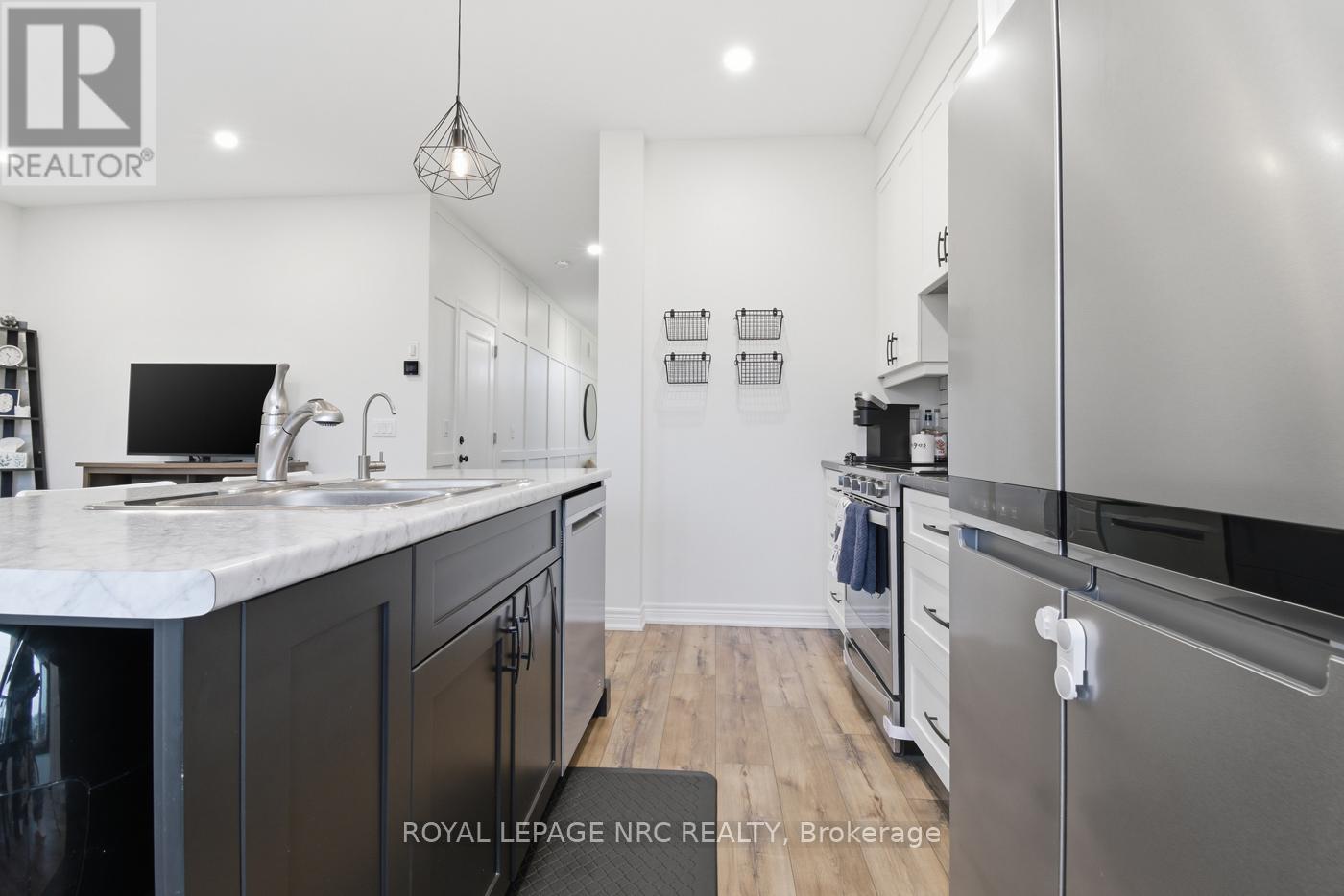 43 Wilkerson Street, Thorold, Ontario  L2V 0G4 - Photo 16 - X12907478