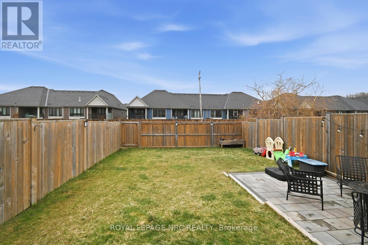 43 Wilkerson Street, Thorold, Ontario  L2V 0G4 - Photo 36 - X12907478