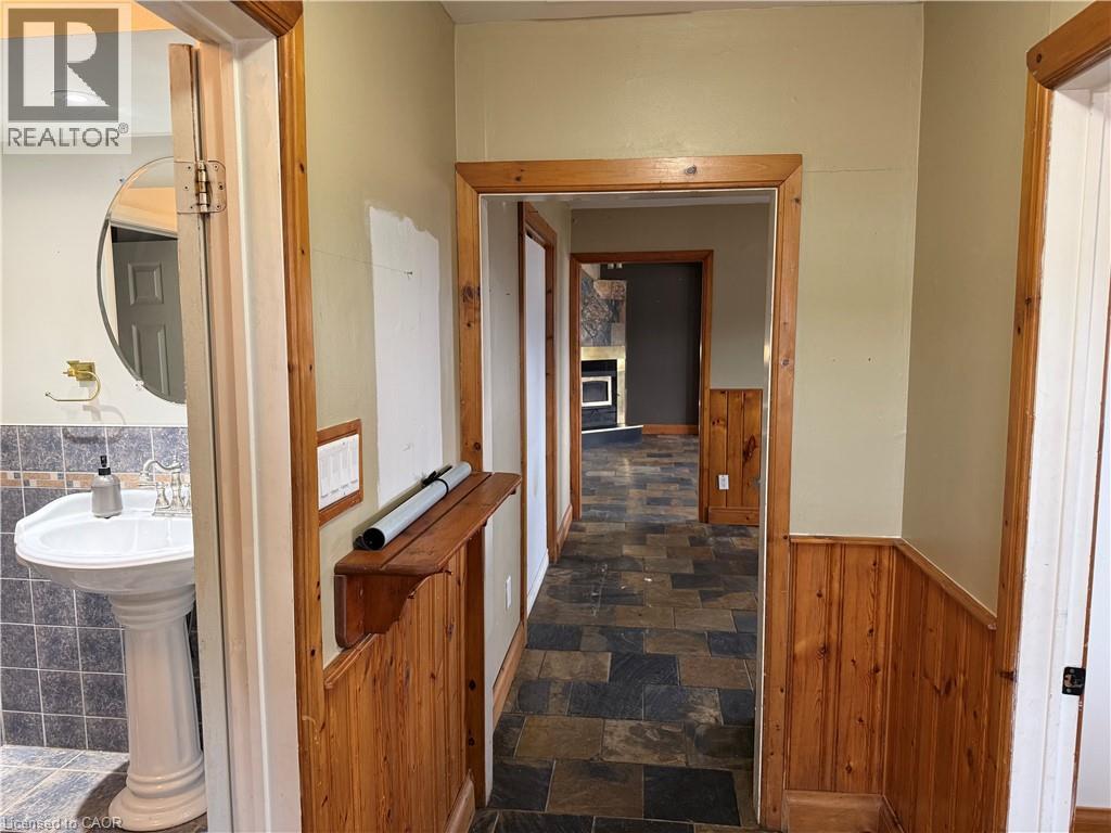 1817 Regional Road 97, Hamilton, Ontario  L9H 5E3 - Photo 5 - 40813683