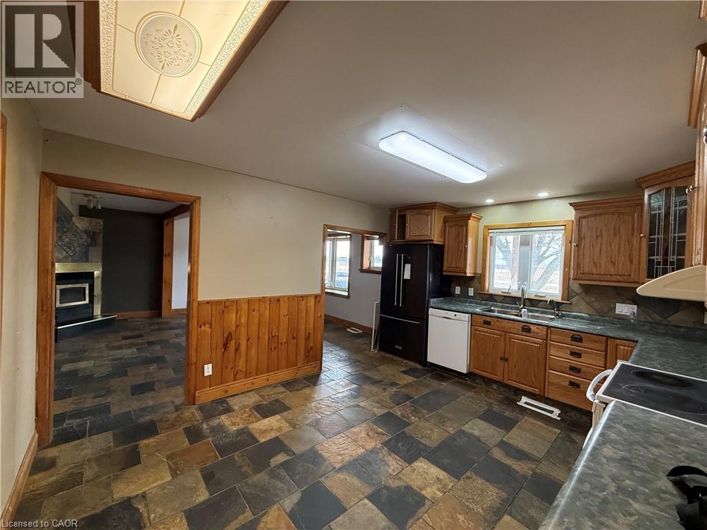 1817 Regional Road 97, Hamilton, Ontario  L9H 5E3 - Photo 9 - 40813683