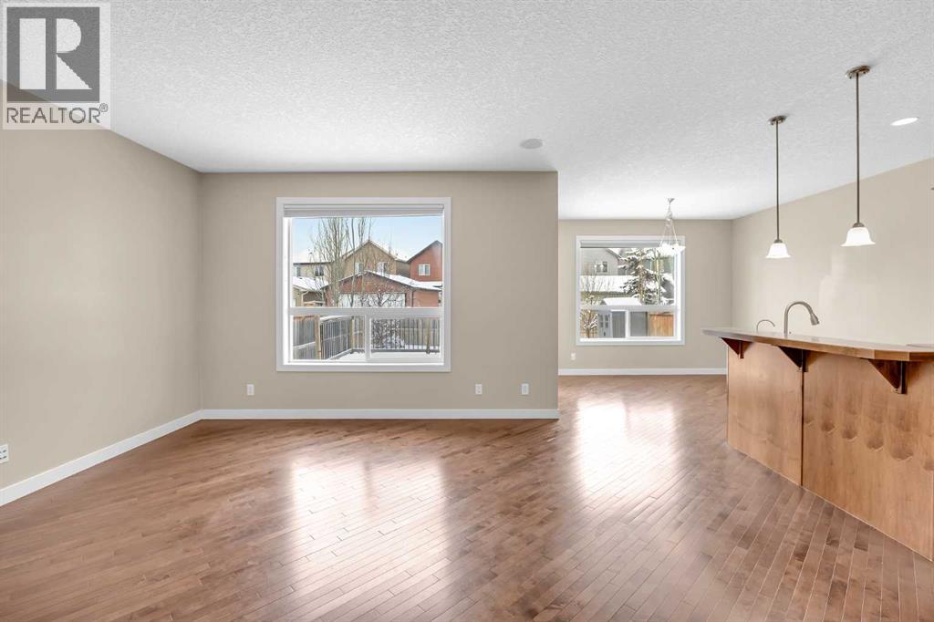 254 Autumn Circle SE, Calgary, Alberta  T3M 0J8 - Photo 4 - A2293850