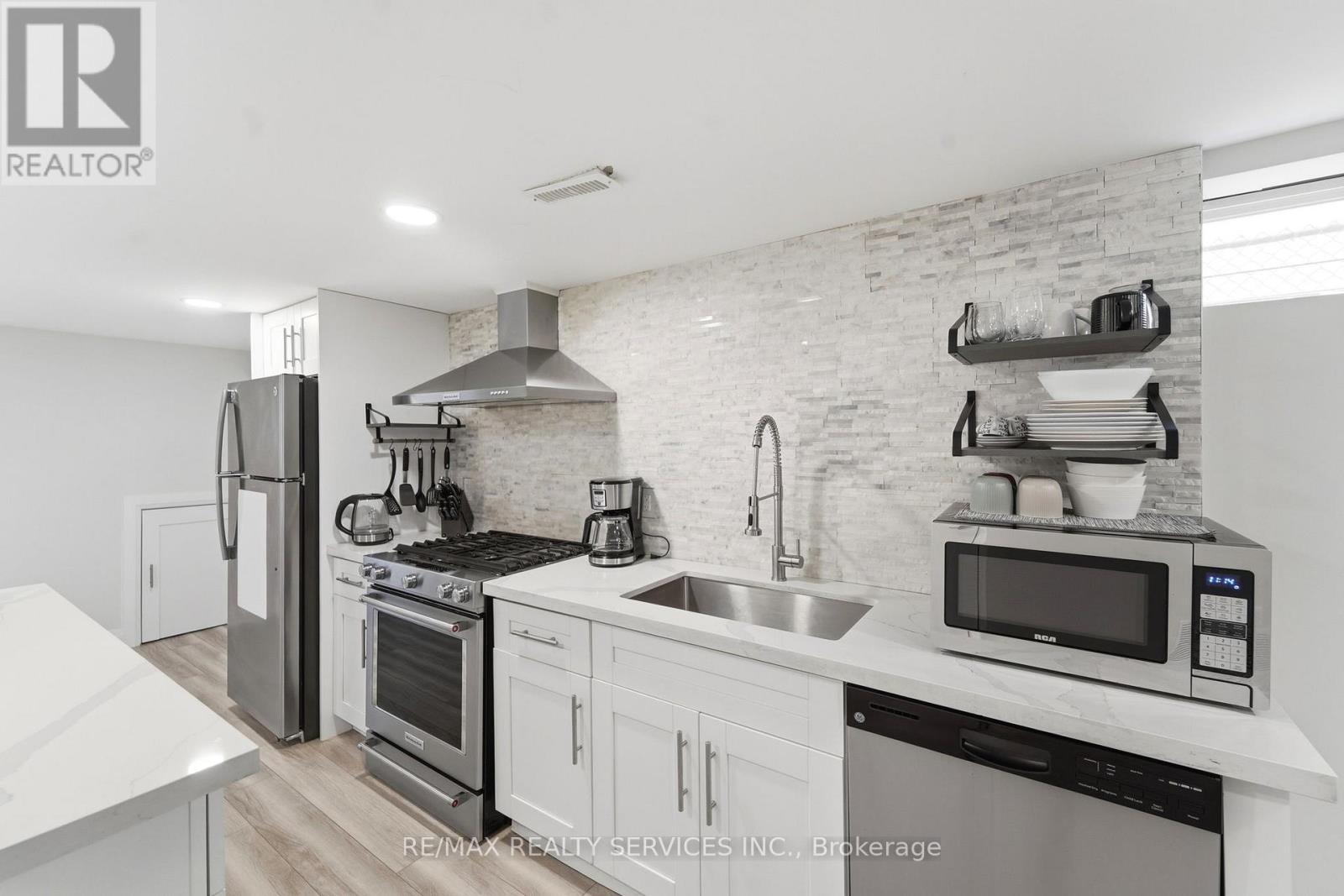 Bsmt - 1305 Consort Crescent, Burlington (Palmer), Ontario  L7M 1J8 - Photo 12 - W12907472