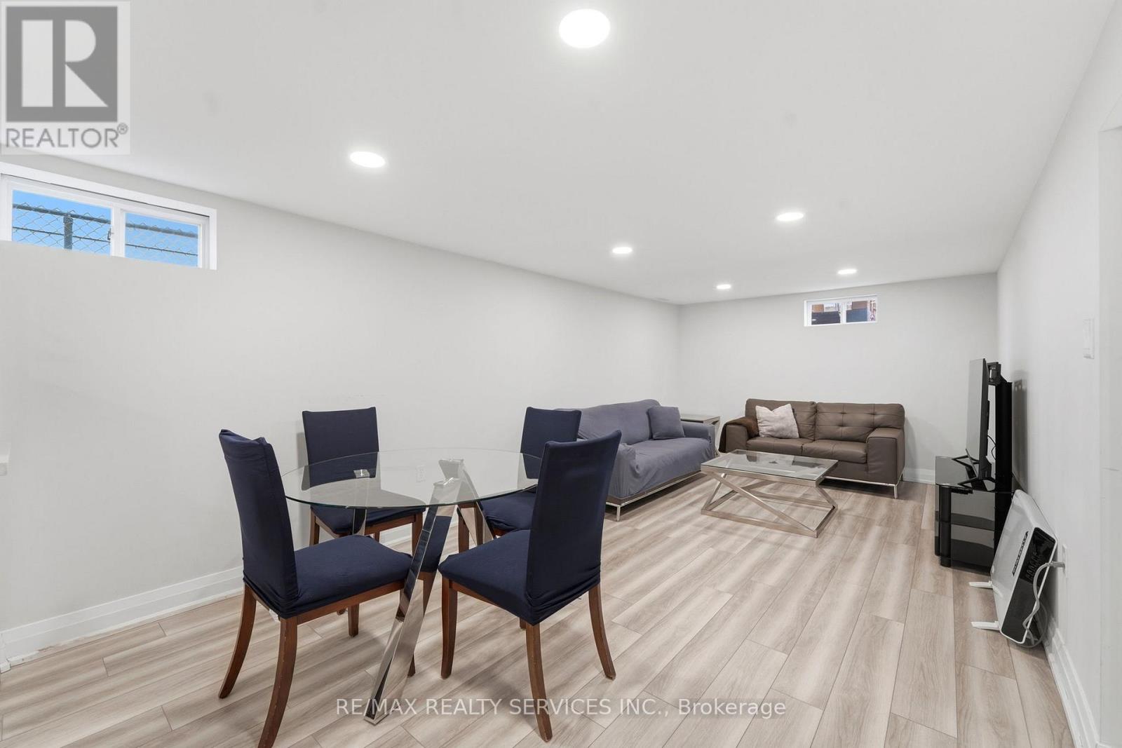 Bsmt - 1305 Consort Crescent, Burlington (Palmer), Ontario  L7M 1J8 - Photo 15 - W12907472