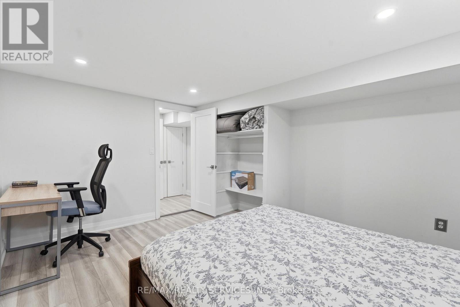 Bsmt - 1305 Consort Crescent, Burlington (Palmer), Ontario  L7M 1J8 - Photo 19 - W12907472