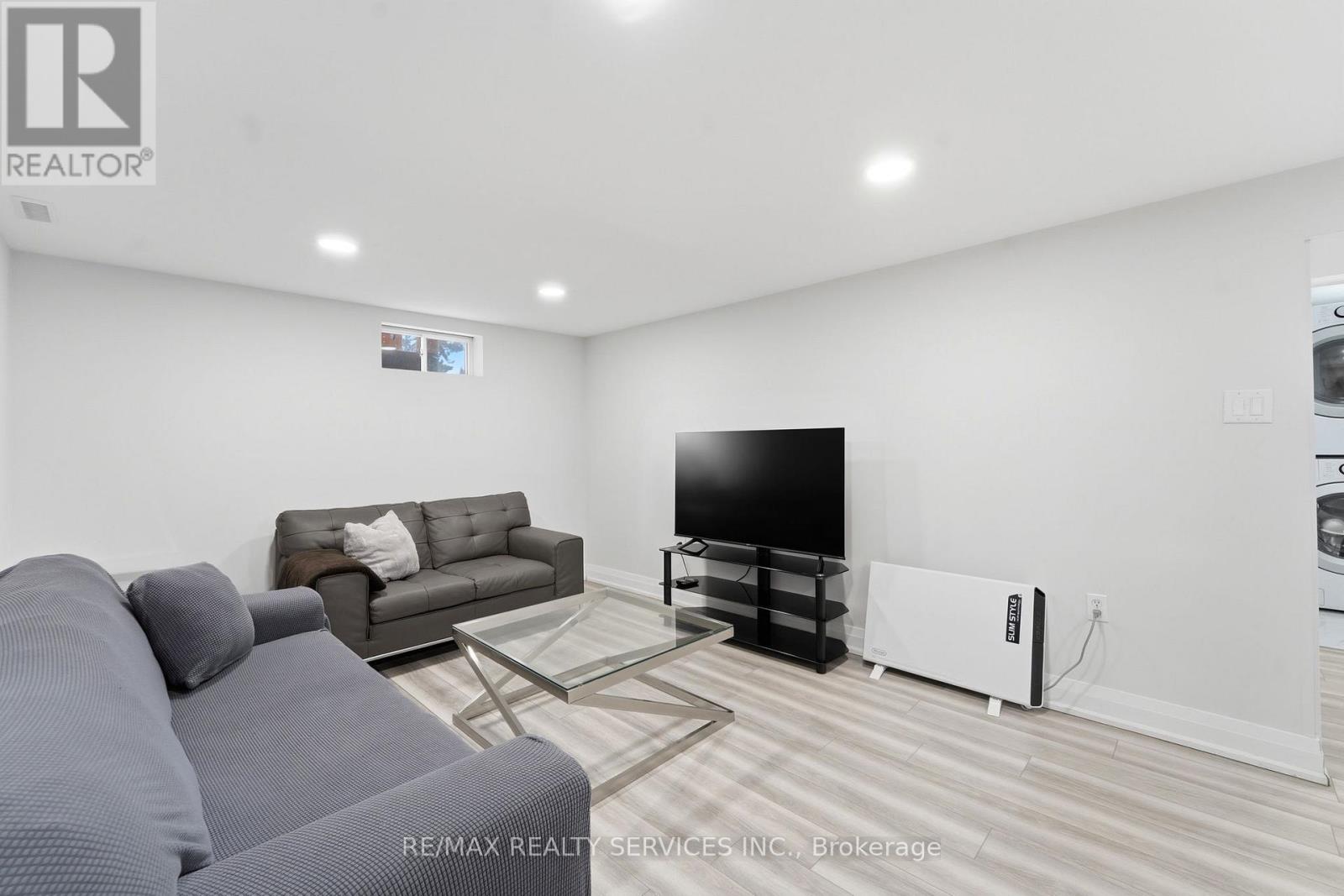 Bsmt - 1305 Consort Crescent, Burlington (Palmer), Ontario  L7M 1J8 - Photo 5 - W12907472