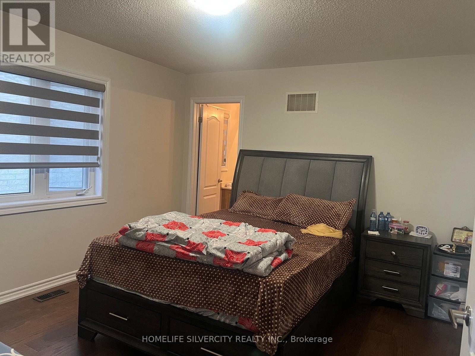 88 Roulette Crescent, Brampton, Ontario  L7A 4R6 - Photo 15 - W12907476