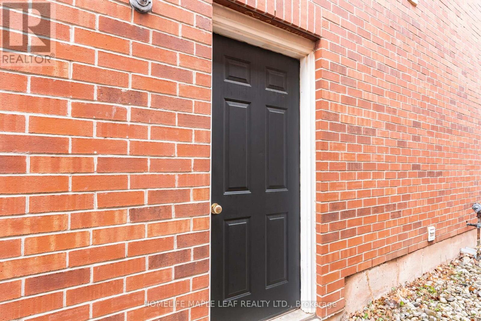 2070 Shady Glen Road, Oakville, Ontario  L6M 3P1 - Photo 22 - W12907480