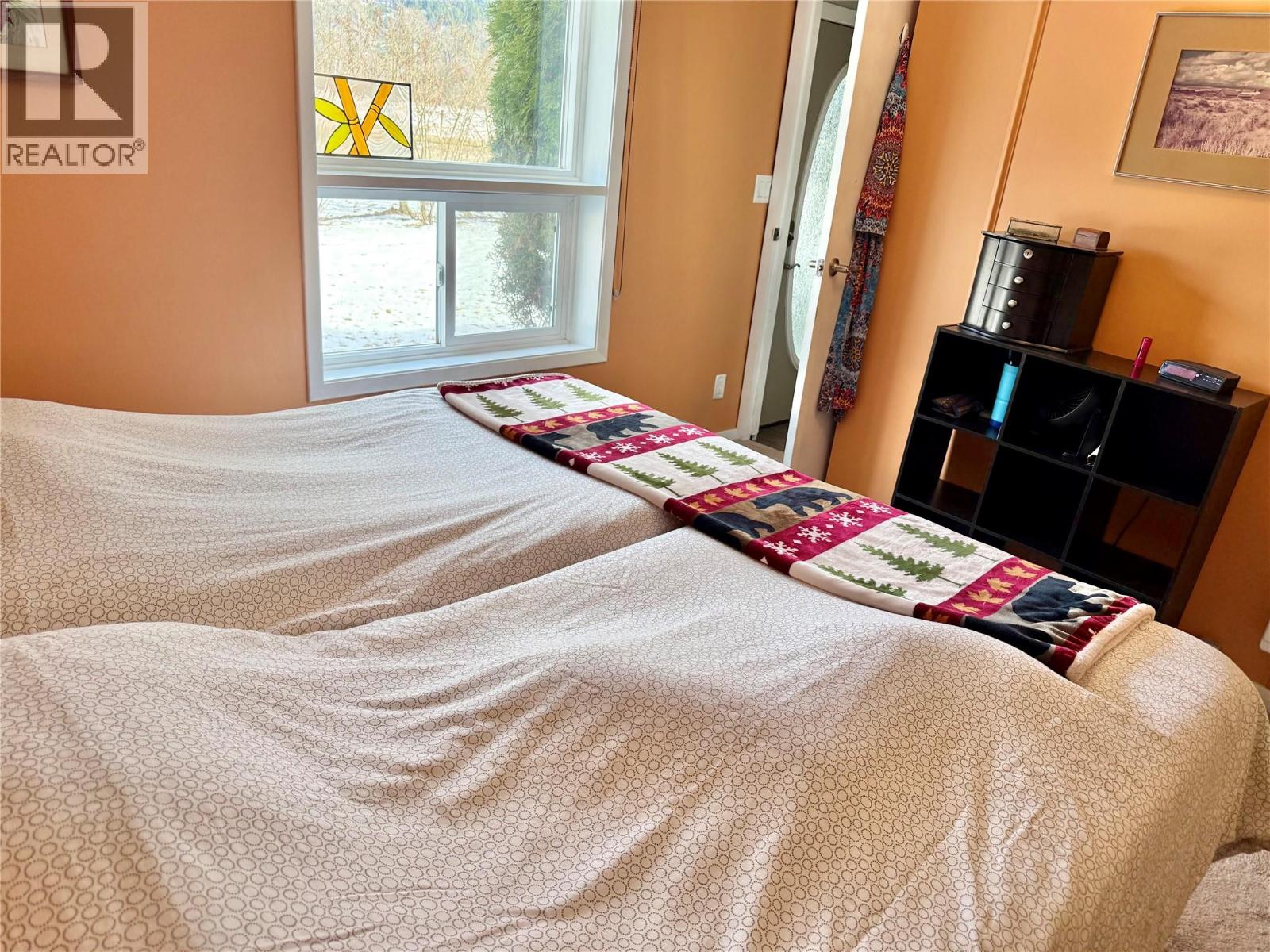 12451 Brown Creek Road, Grand Forks, British Columbia  V0H 1H8 - Photo 28 - 10379628