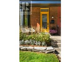 48 LIBERTY STREET, Hamilton, Ontario