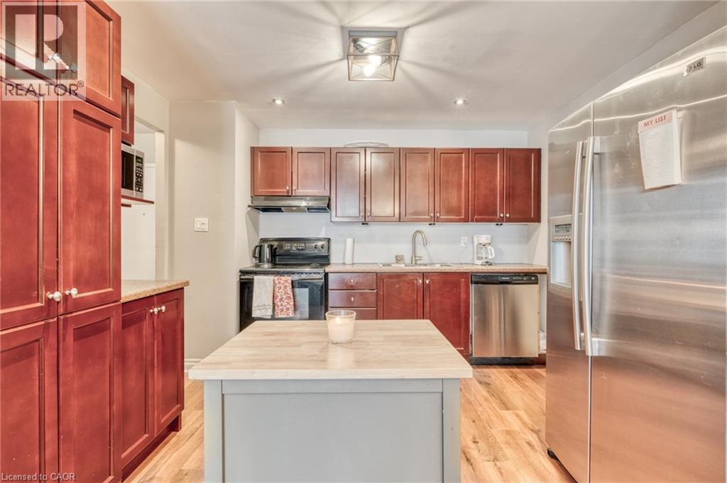 1036 Falgarwood Drive Unit# 79, Oakville, Ontario  L6H 2P3 - Photo 17 - 40800896